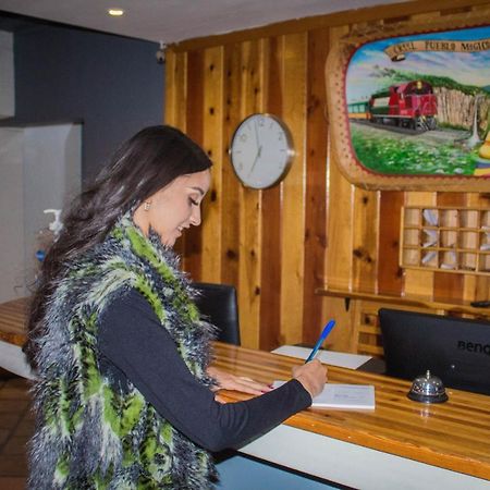 Hotel Cascada Inn Creel Eksteriør billede